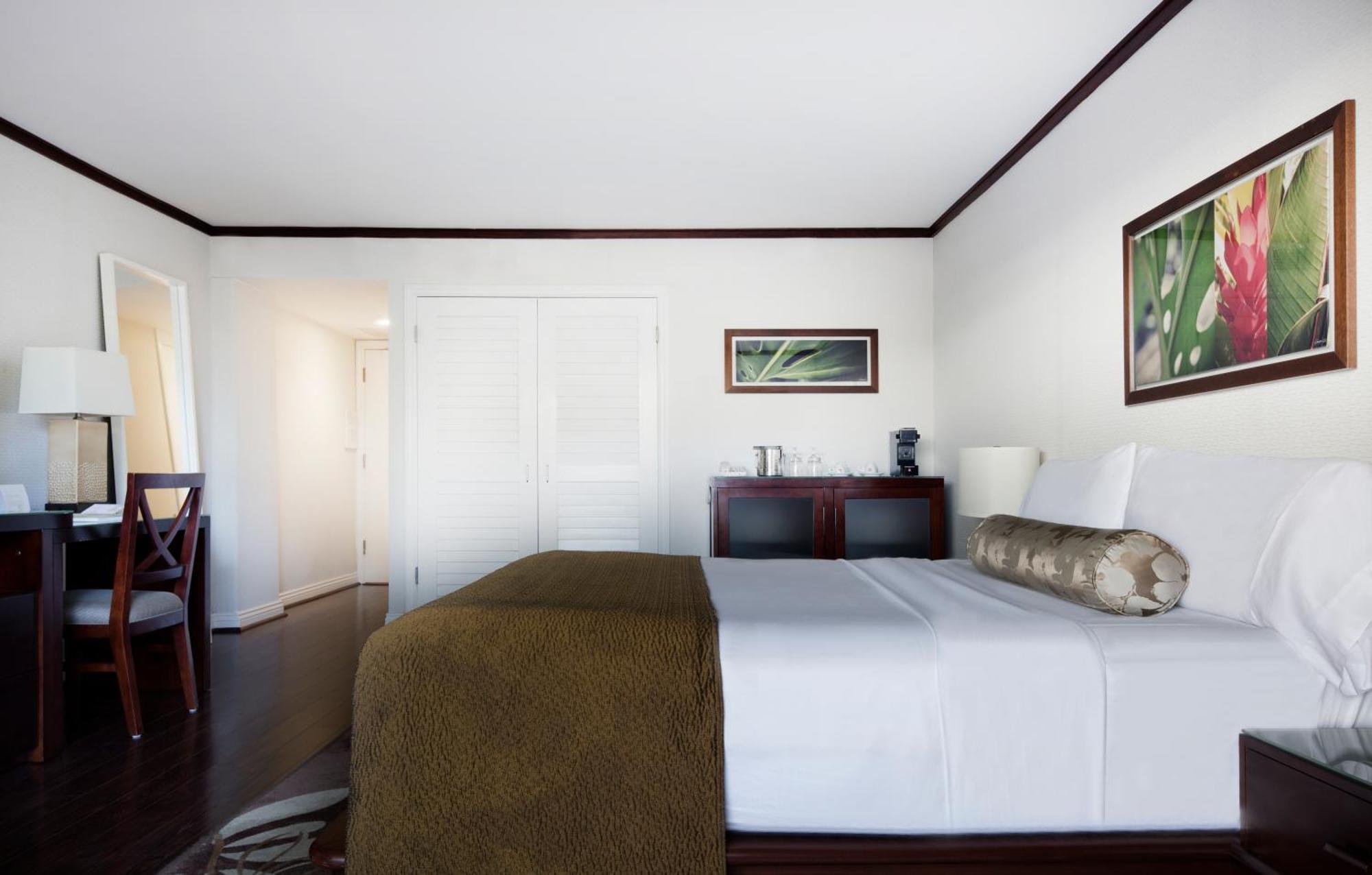Lotus Honolulu At Diamond Head Hotel Bagian luar foto