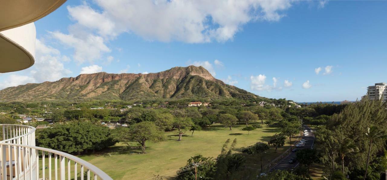 Lotus Honolulu At Diamond Head Hotel Bagian luar foto